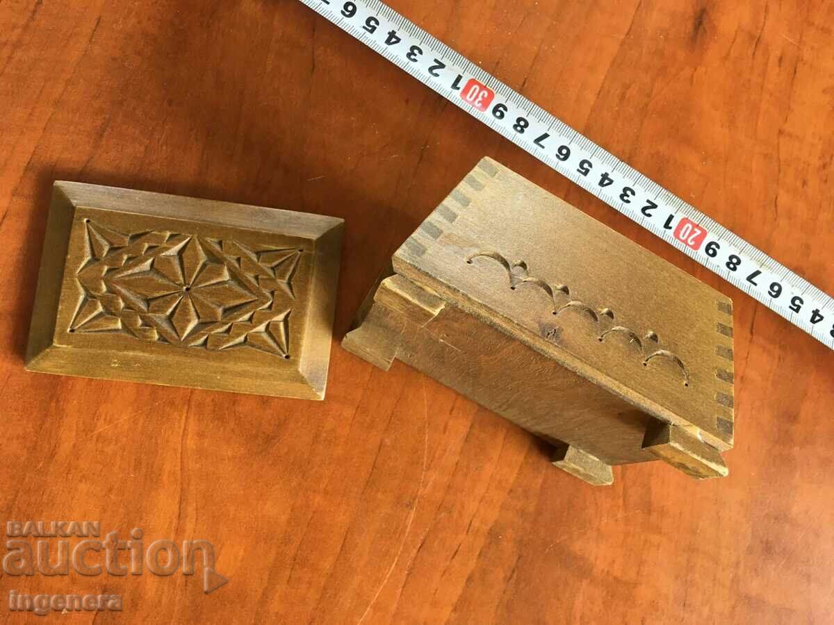 WALNUT WOOD CARVING JEWELERY BOX - 5 WALNUT WOOD CARVING JEWELERY BOX - 5