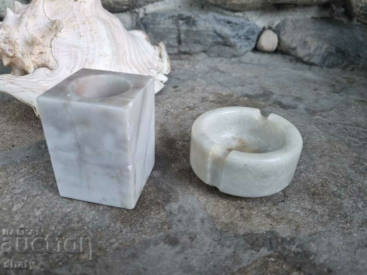 Auction Mineral souvenir marble vase and ashtray Auction Mineral souvenir marble vase and ashtray
