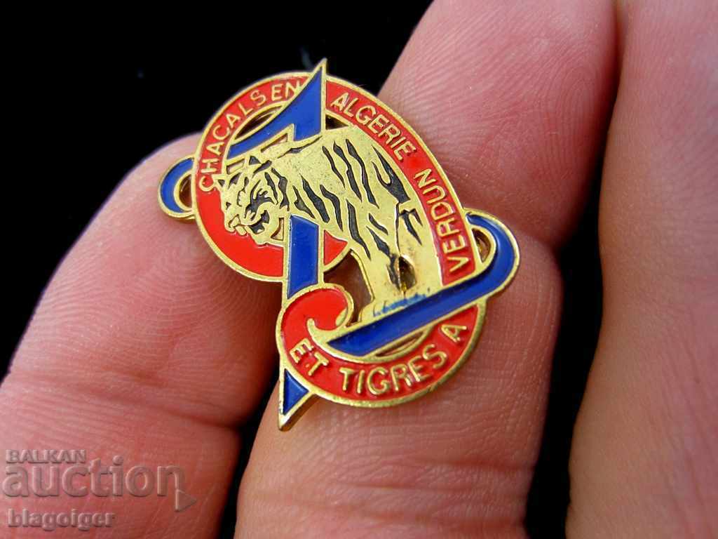 Delivery of * JACKALS OF ALGERIA-TIGERS OF VERDUNE-ZOUAVIS-MILITARY INSIGNIA Delivery of * JACKALS OF ALGERIA-TIGERS OF VERDUNE-ZOUAVIS-MILITARY INSIGNIA