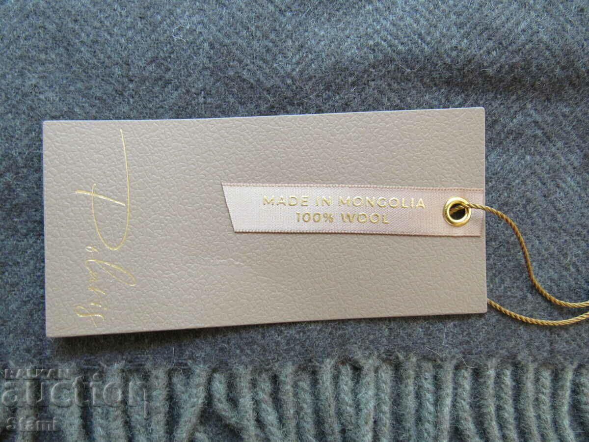 Set eșarfă și șosete bărbați de lux 100% lână, Mongolia cu preț 199.00 BGN | € 101.75