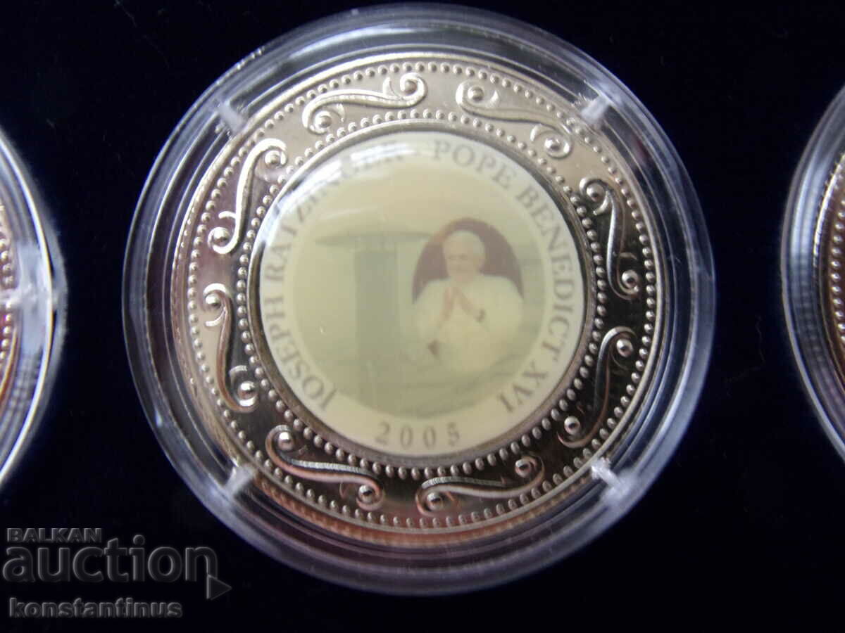 Licitație Somalia Set 2005 Papa Benedict al XVI-lea UNC Rare Licitație Somalia Set 2005 Papa Benedict al XVI-lea UNC Rare