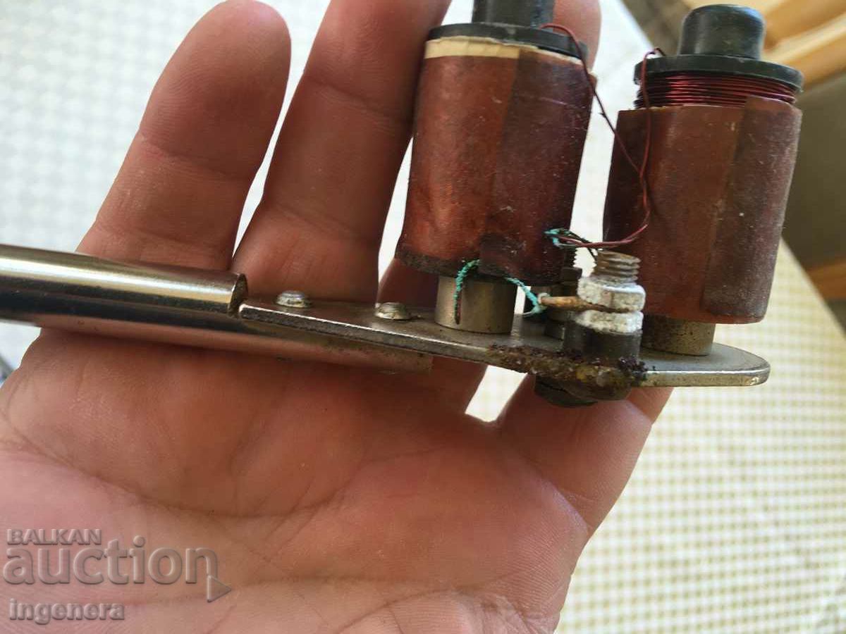 Delivery of COIL ELECTROMAGNET TEACHING LABORATORY Delivery of COIL ELECTROMAGNET TEACHING LABORATORY