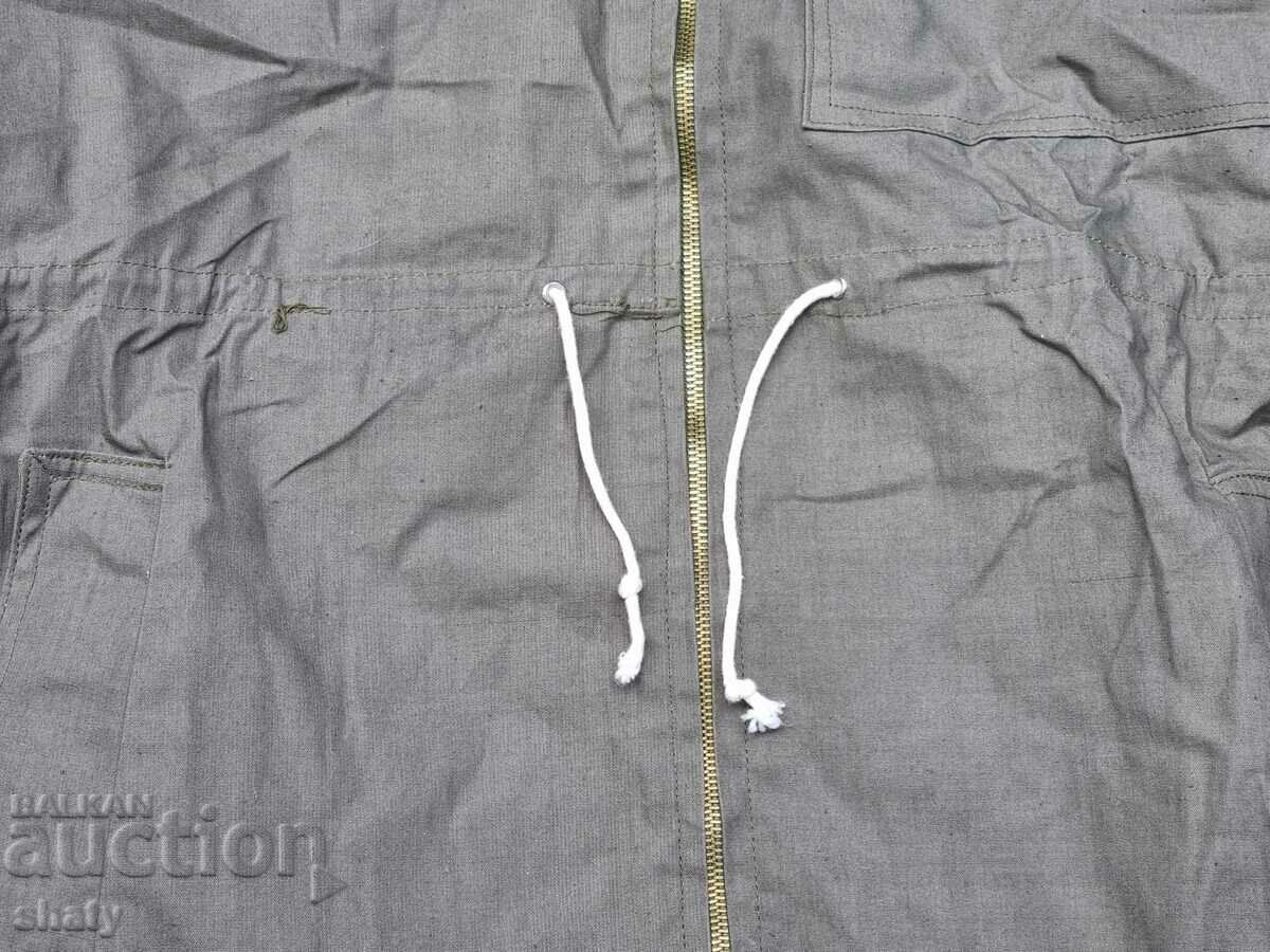 Παράδοση Ανουράκ Παράδοση Ανουράκ