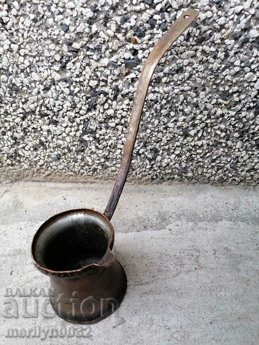Old copper tin, coffee, baker, copper pot with price 46.00 BGN | € 23.52 Old copper tin, coffee, baker, copper pot with price 46.00 BGN | € 23.52