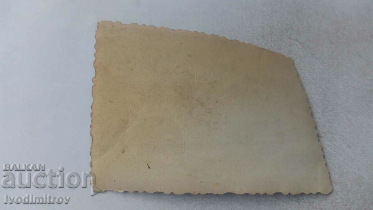 Φωτογραφία Χορωδία δημοτικών τραγουδιών επί σκηνής με τιμή 1.85 BGN | € 0.95 Φωτογραφία Χορωδία δημοτικών τραγουδιών επί σκηνής με τιμή 1.85 BGN | € 0.95