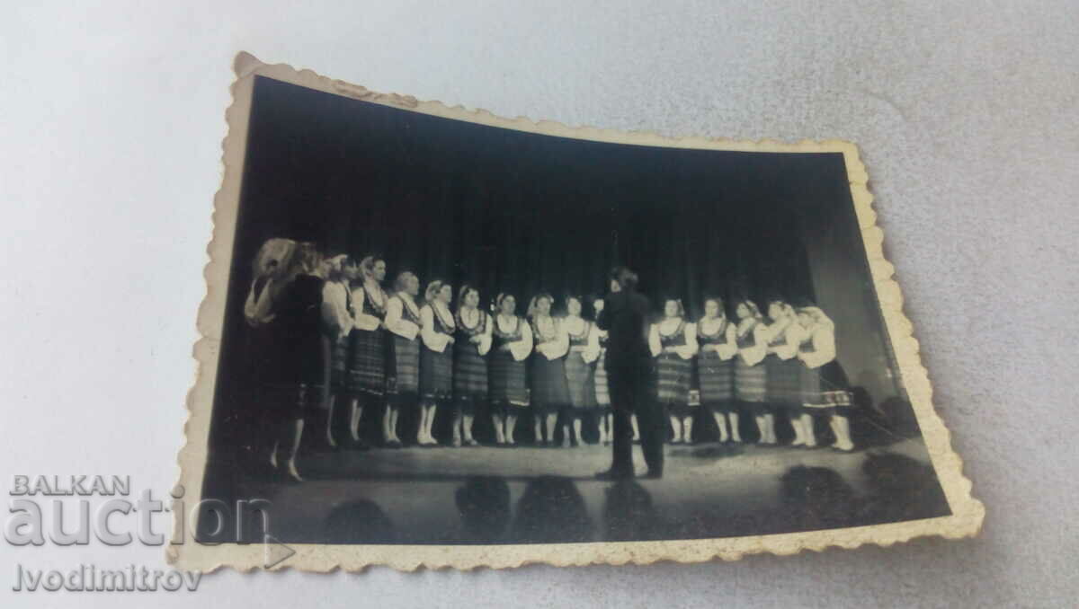 Photo Choir of folk songs on stage