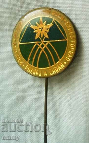 Значка туризъм - защита на природата - Чехословакия с цена 3.00 лв. | € 1.53 Значка туризъм - защита на природата - Чехословакия с цена 3.00 лв. | € 1.53