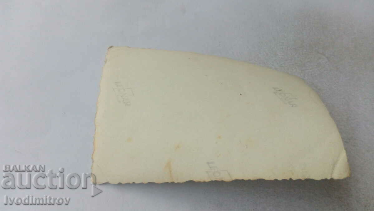 Φωτογραφία Στρατιώτες στο γκαζόν με τιμή 1.25 BGN | € 0.64 Φωτογραφία Στρατιώτες στο γκαζόν με τιμή 1.25 BGN | € 0.64