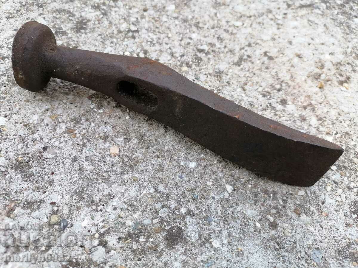 Auction Old cobbler hammer wrought iron Auction Old cobbler hammer wrought iron