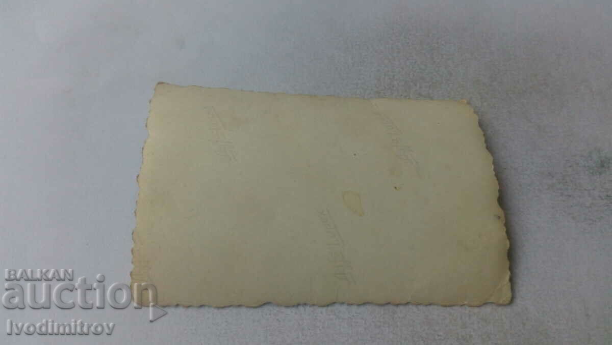 Foto Doi ofițeri cu preț € 0.74 | 1.45 BGN Foto Doi ofițeri cu preț € 0.74 | 1.45 BGN