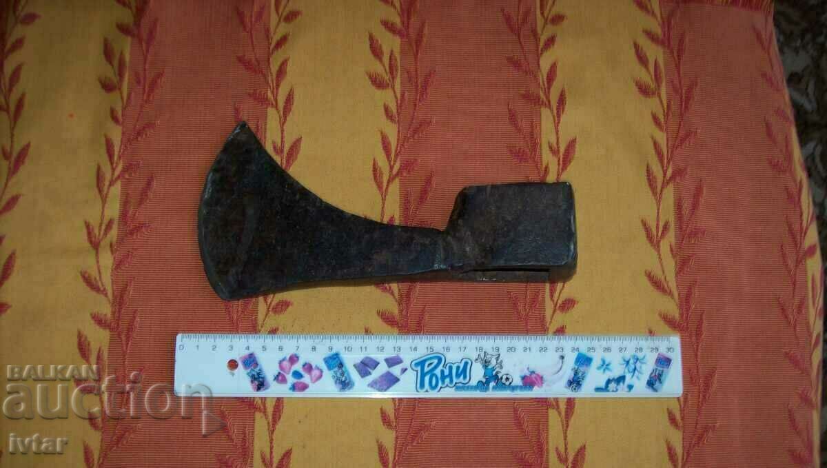 Auction  Old French ax