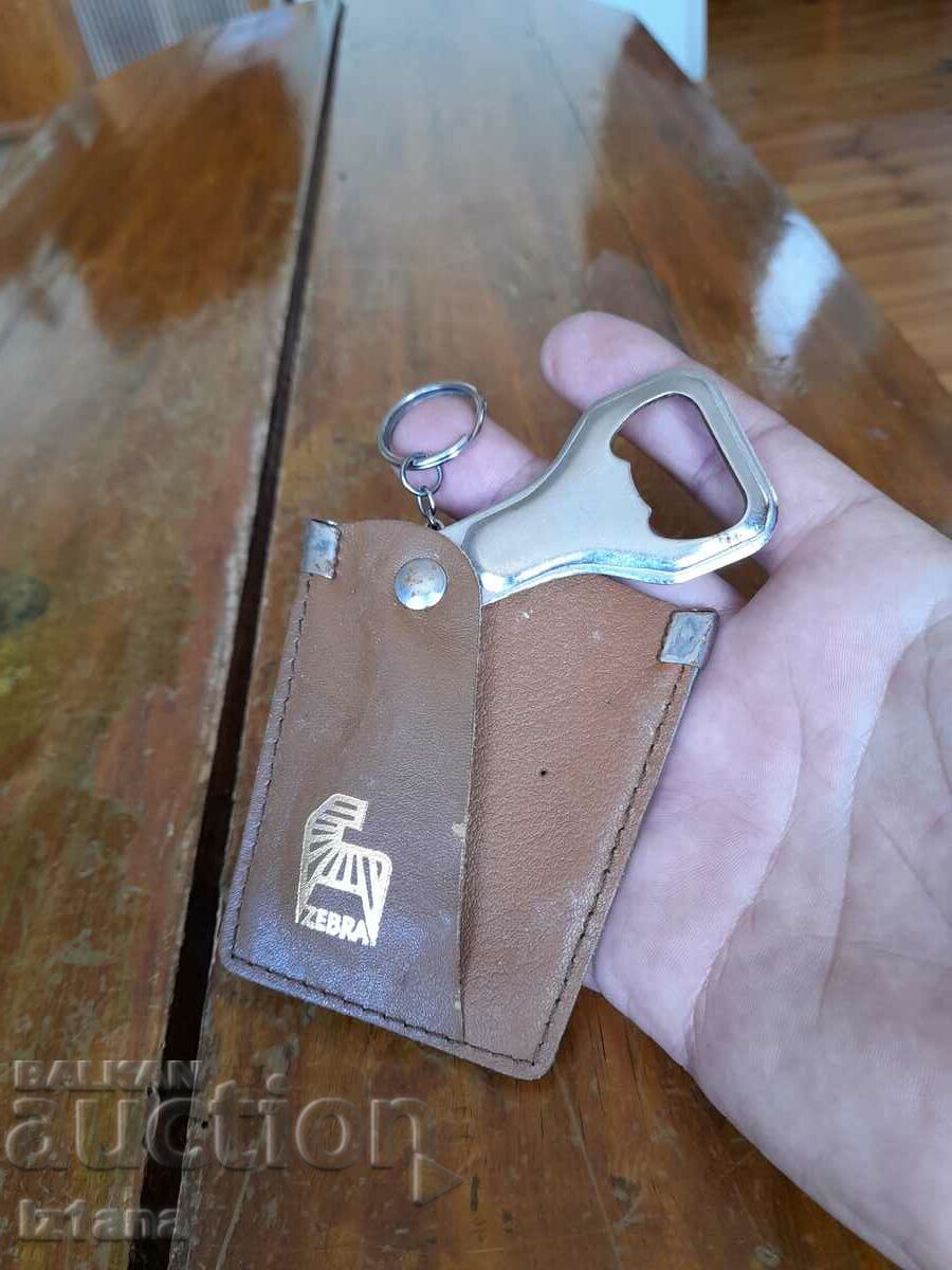 Δημοπρασία Παλιό μπρελόκ SKKI Zebra New Iskar Δημοπρασία Παλιό μπρελόκ SKKI Zebra New Iskar