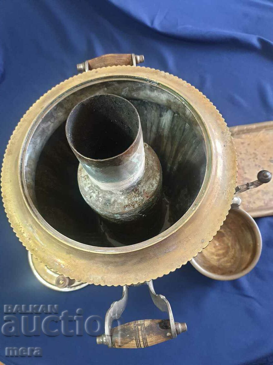 A large Russian imperial samovar - 6 A large Russian imperial samovar - 6