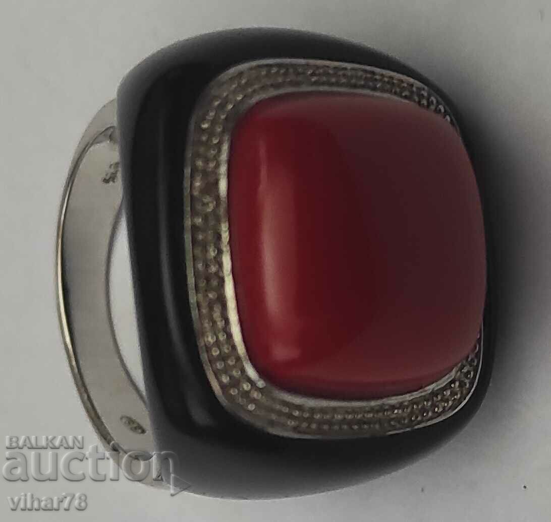 SILVER RING WITH CORAL, DIAMONDS AND BLACK ONYX with price 399.99 BGN | € 204.51 SILVER RING WITH CORAL, DIAMONDS AND BLACK ONYX with price 399.99 BGN | € 204.51