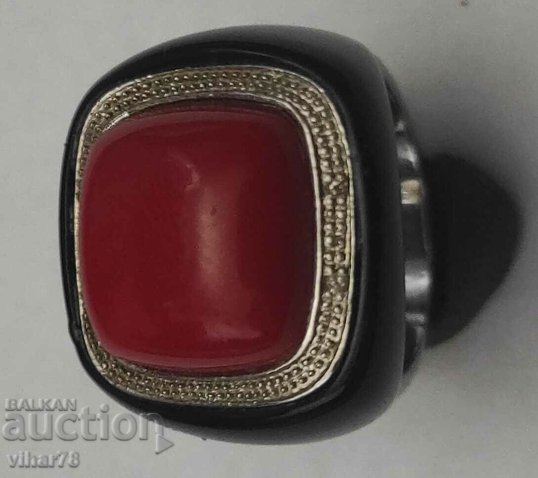 SILVER RING WITH CORAL, DIAMONDS AND BLACK ONYX - 6 SILVER RING WITH CORAL, DIAMONDS AND BLACK ONYX - 6