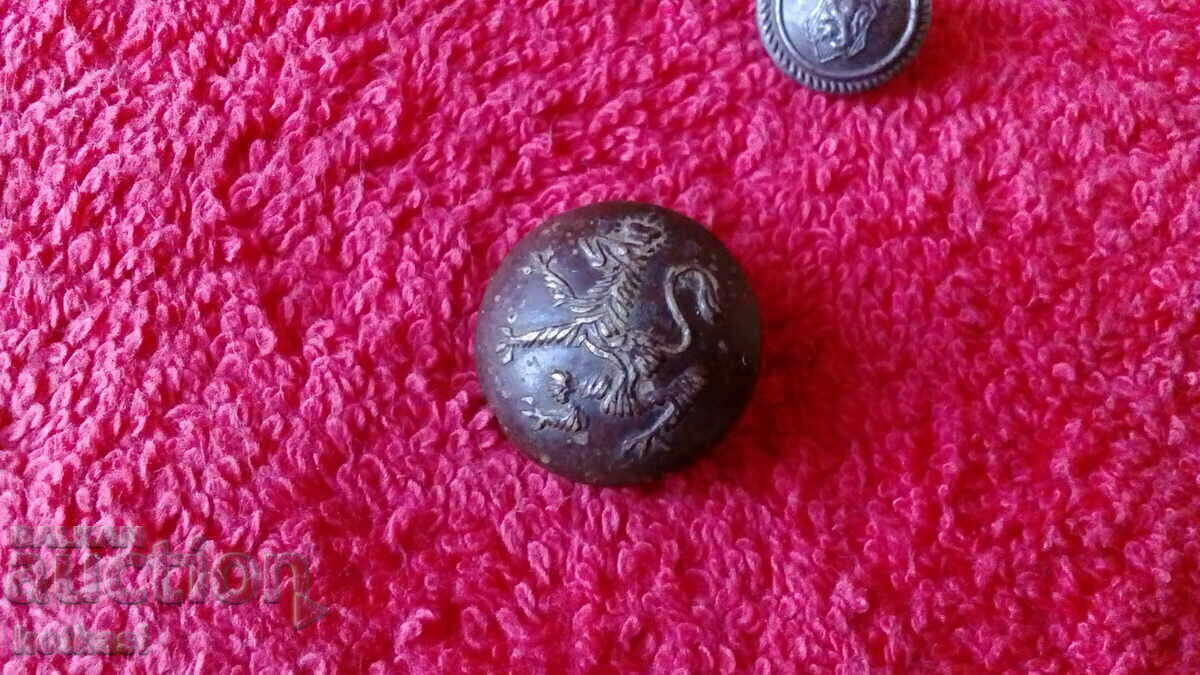 Livrarea Lot de 3 Nasturi Vechi Militari Principatul Regatul Bulgariei Livrarea Lot de 3 Nasturi Vechi Militari Principatul Regatul Bulgariei