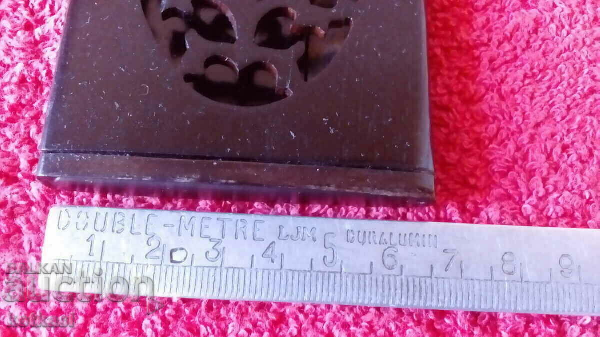 Аукцион Стар дървен Визитник Дърворезба Аукцион Стар дървен Визитник Дърворезба