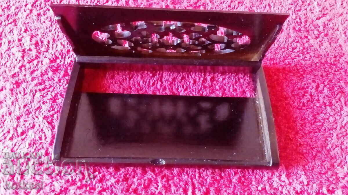 Стар дървен Визитник Дърворезба - 5 Стар дървен Визитник Дърворезба - 5