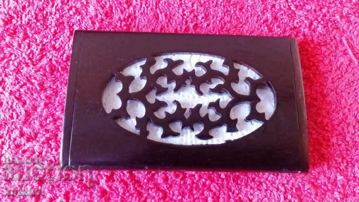 Стар дървен Визитник Дърворезба - 7 Стар дървен Визитник Дърворезба - 7