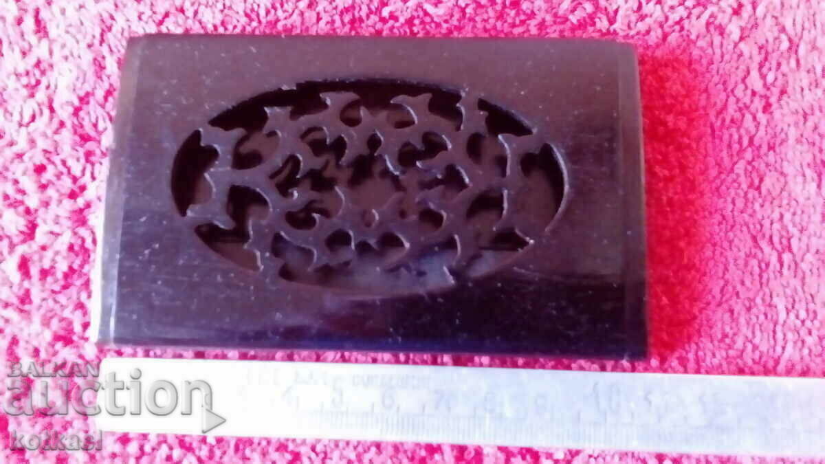 Παλιά ξύλινη επαγγελματική κάρτα Ξυλογλυπτική Παλιά ξύλινη επαγγελματική κάρτα Ξυλογλυπτική