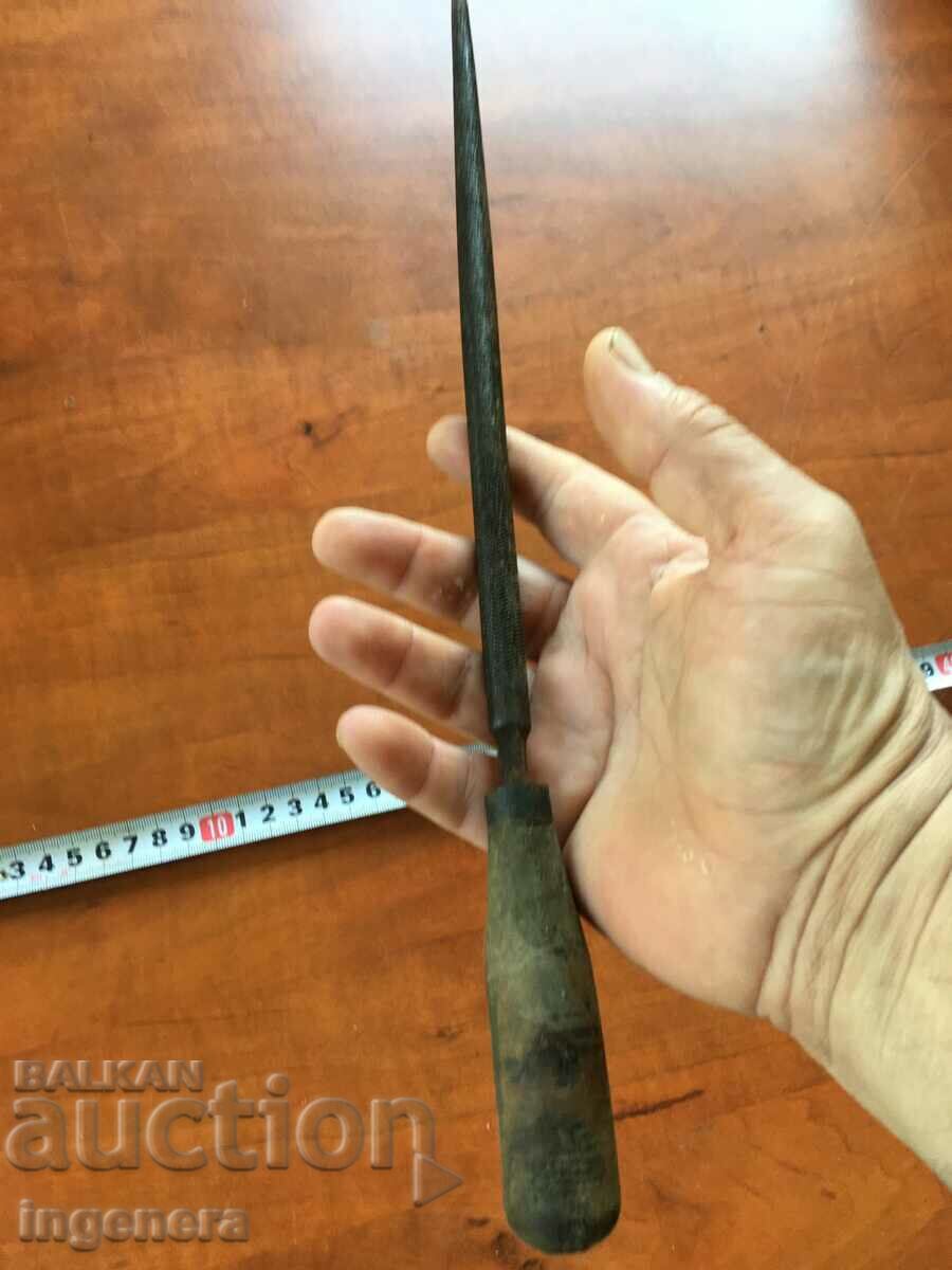 Auction SAW ROUND CONE OLD TOOL Auction SAW ROUND CONE OLD TOOL