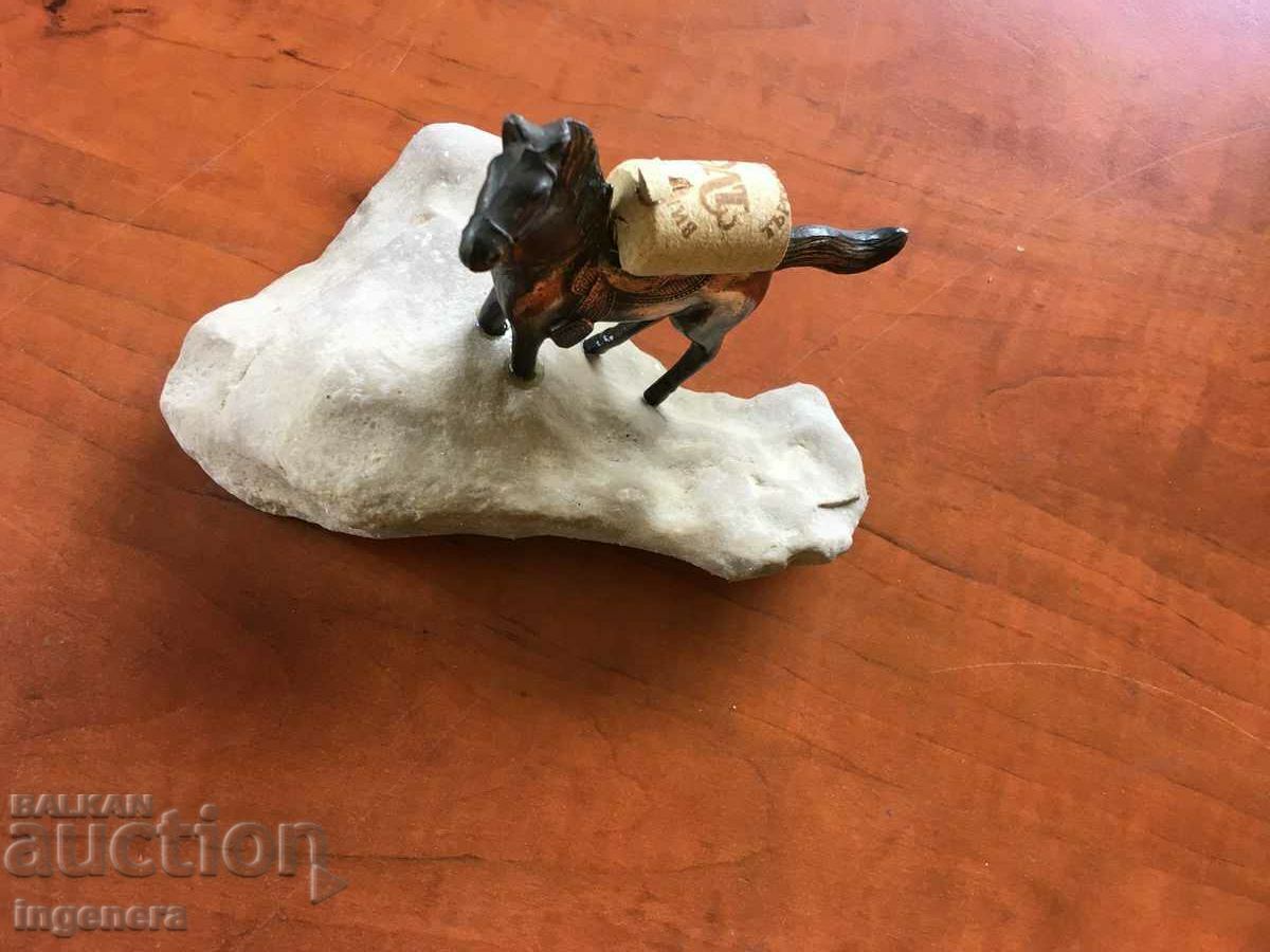 HORSE FIGURE METAL AND NATURAL STONE with price 23.00 BGN | € 11.76 HORSE FIGURE METAL AND NATURAL STONE with price 23.00 BGN | € 11.76