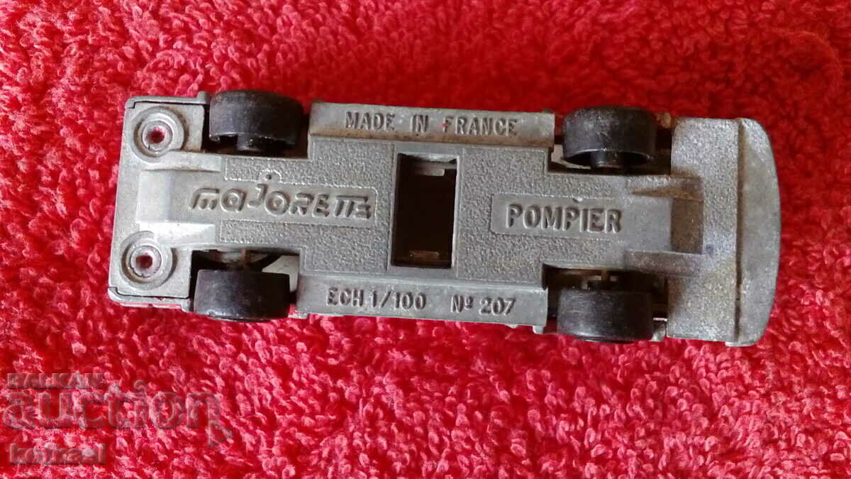 Old metal fire truck MAJORETTE MAJORETTE - 6 Old metal fire truck MAJORETTE MAJORETTE - 6