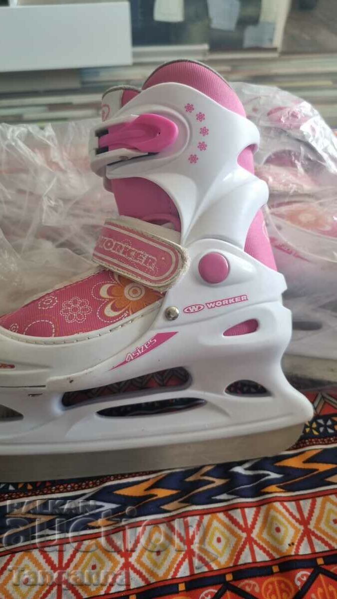 Ice skates 32. 36 number with price 15.00 BGN | € 7.67 Ice skates 32. 36 number with price 15.00 BGN | € 7.67