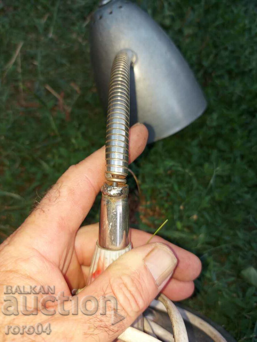 LAMP - DESK - NOTES - 5 LAMP - DESK - NOTES - 5