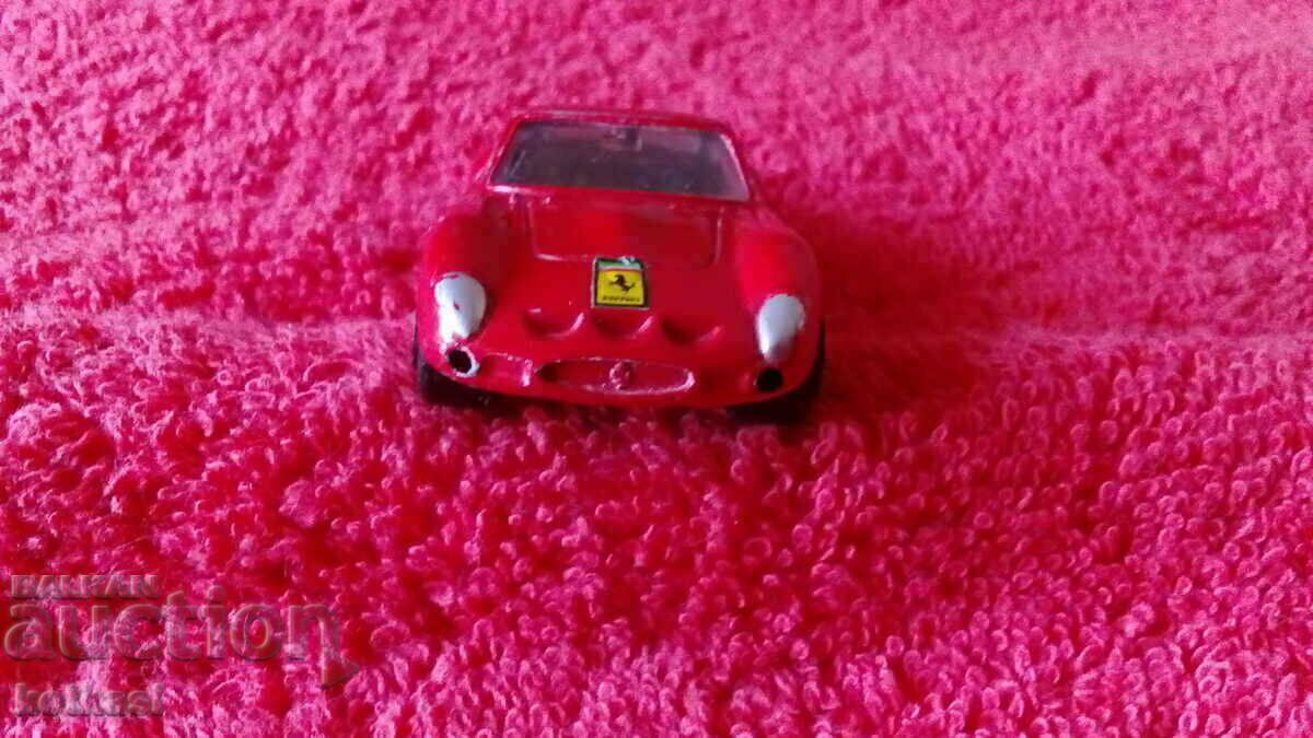Old small Ferrari metal car FERRARI 250 GTO - 5