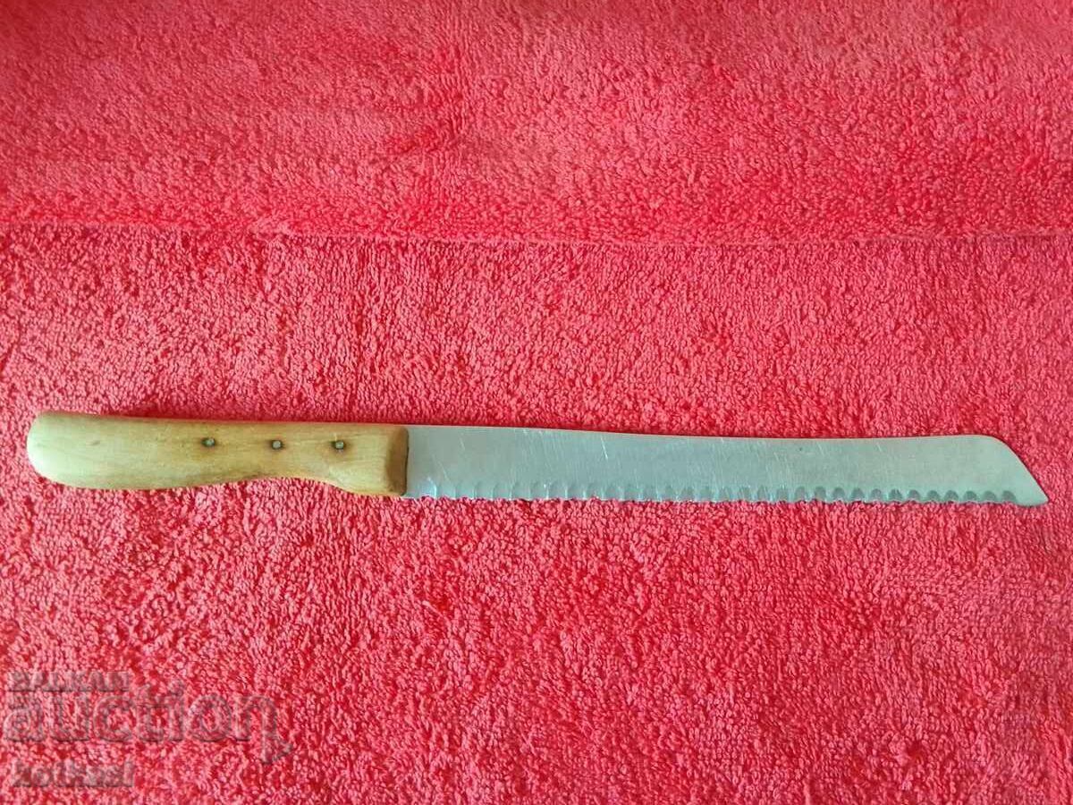 Livrarea Bătrânul cuțit de bucătărie ROBERT HERDER fără lovituri și slăbiciune