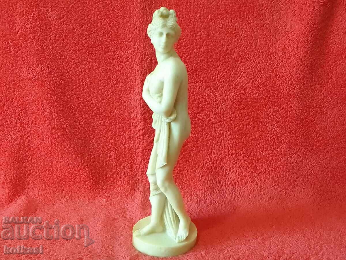 Figura de femeie goală zeiță erotică etichetat cu preț € 25.50 | 49.87 BGN Figura de femeie goală zeiță erotică etichetat cu preț € 25.50 | 49.87 BGN