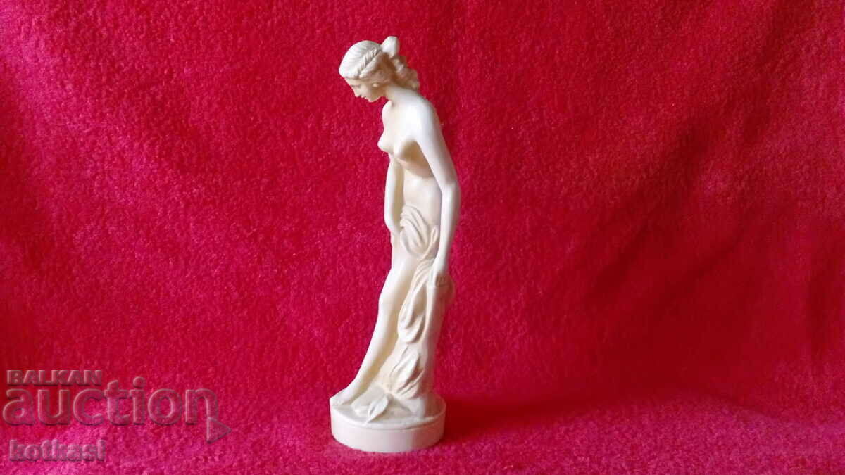 Figure Sculpture Nude Woman Erotica Goddess marked Italy