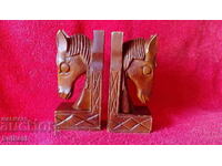 Book stopper Horses Wood carving height 20.50 cm.