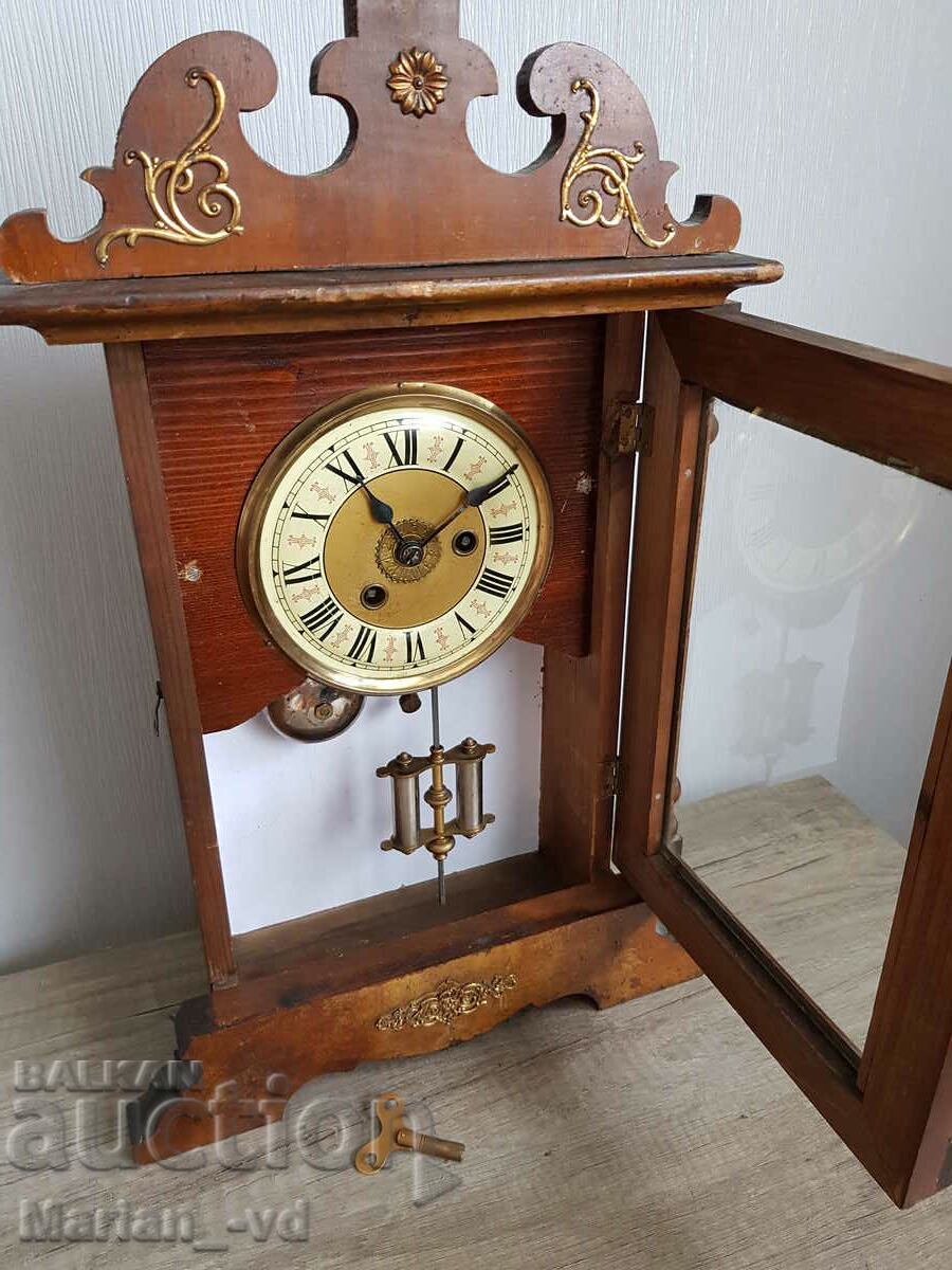 Old mechanical table clock - 6