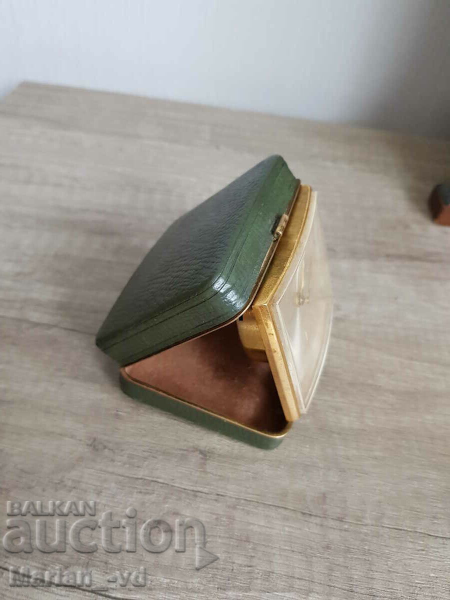 Delivery of Kienzle travel alarm clock Delivery of Kienzle travel alarm clock