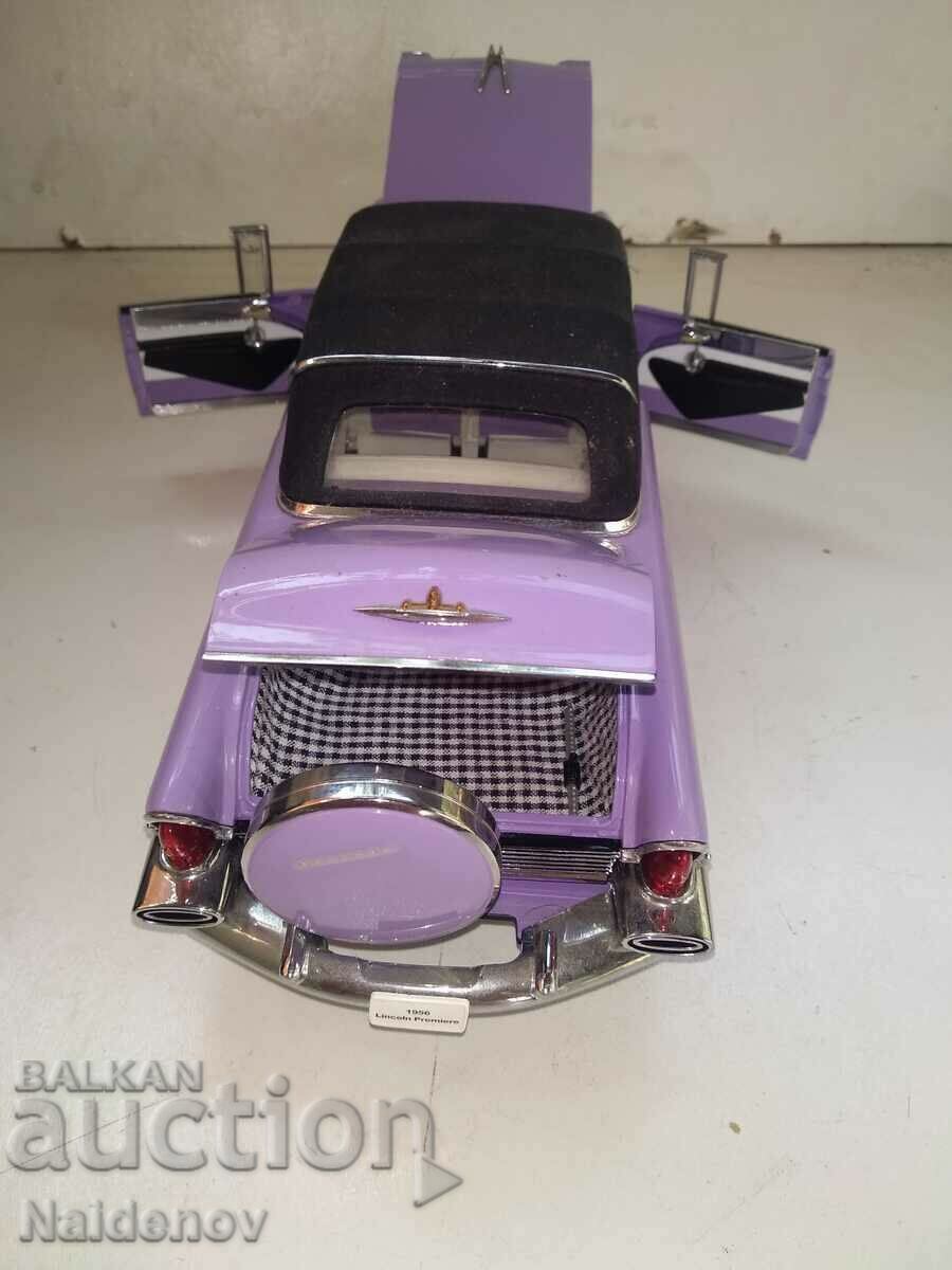 Delivery of Lincoln Premiere 1:18 metal car Delivery of Lincoln Premiere 1:18 metal car