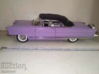 Метална количка Lincoln Premiere 1:18