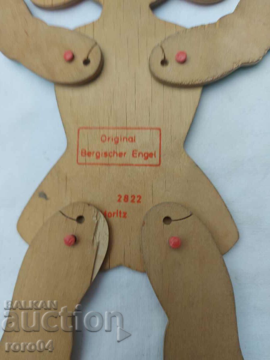 OLD GERMAN WOODEN DOLL - 5 OLD GERMAN WOODEN DOLL - 5