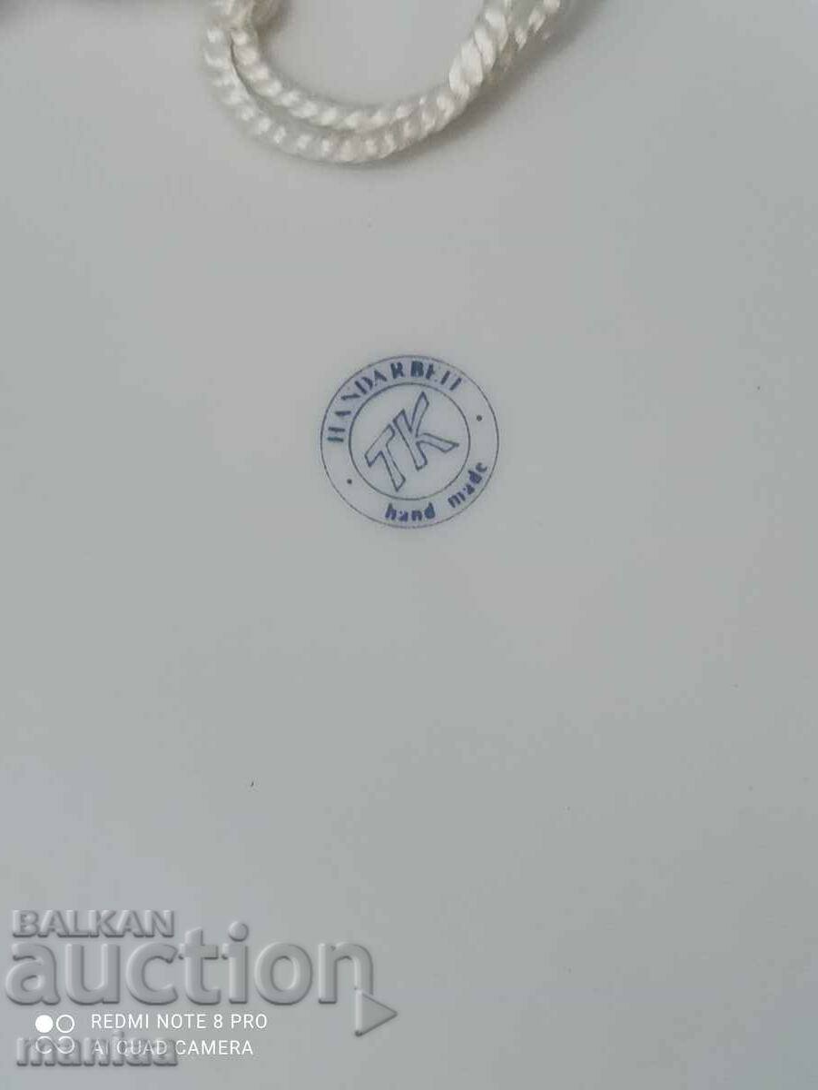 Delivery of Porcelain plate with stamp Delivery of Porcelain plate with stamp