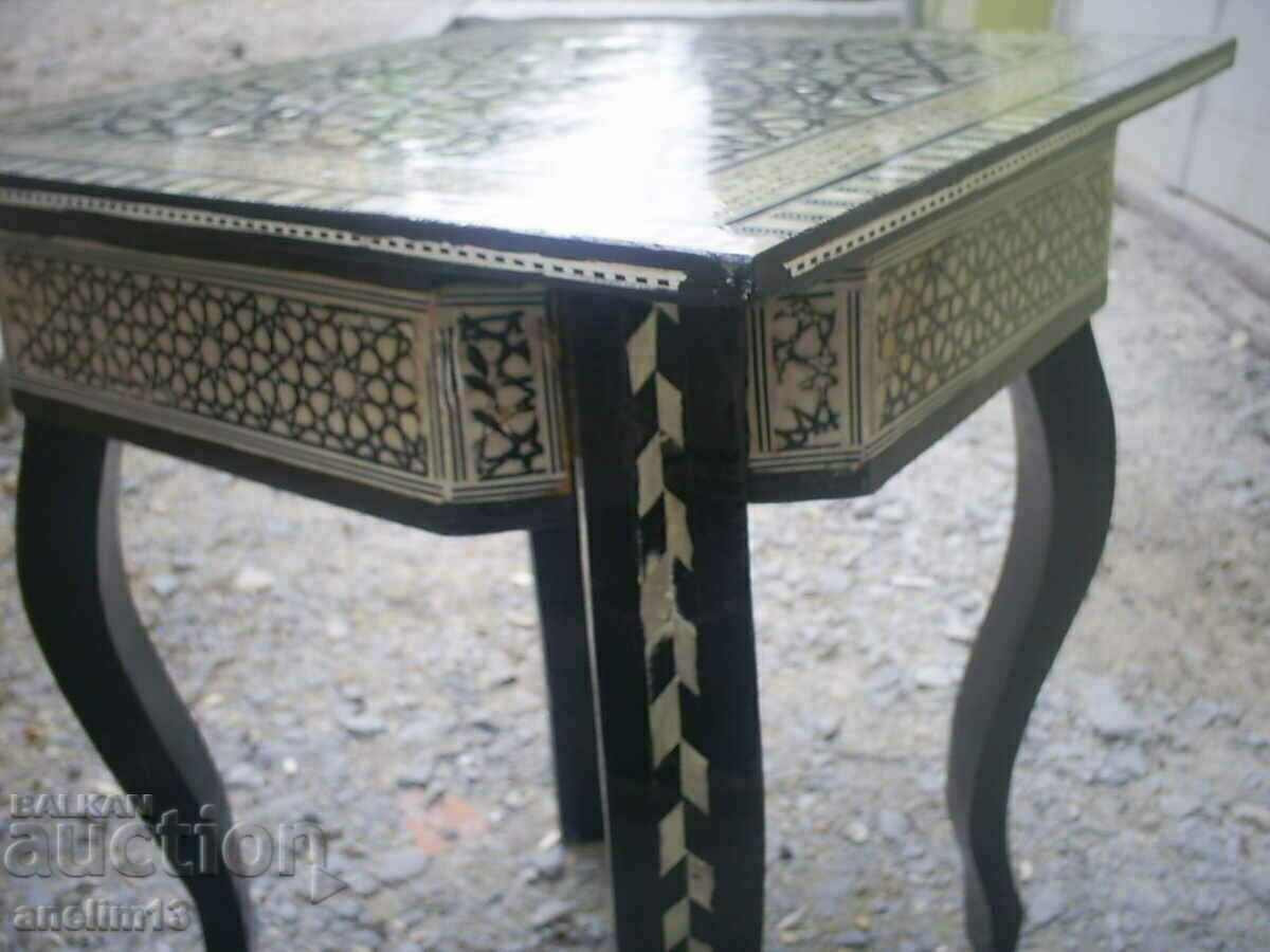 BEAUTIFUL TABLE SMALL TABLE MOTHER-OF-PEARL - 6 BEAUTIFUL TABLE SMALL TABLE MOTHER-OF-PEARL - 6