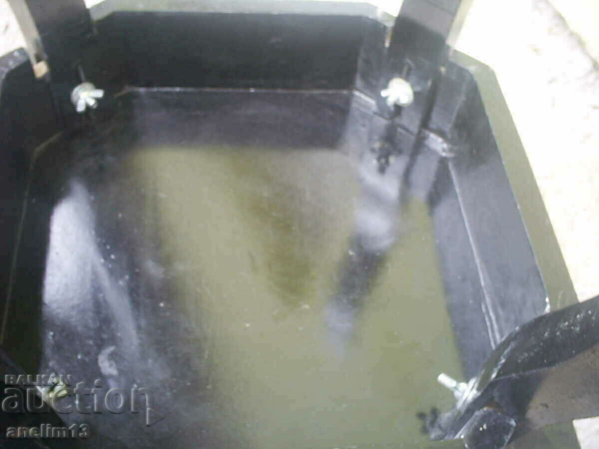 BEAUTIFUL TABLE SMALL TABLE MOTHER-OF-PEARL - 7 BEAUTIFUL TABLE SMALL TABLE MOTHER-OF-PEARL - 7