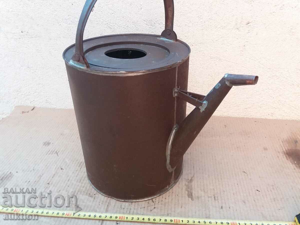 MASSIVE METAL CAN FOR FUEL, OIL, ETC. - 6 MASSIVE METAL CAN FOR FUEL, OIL, ETC. - 6