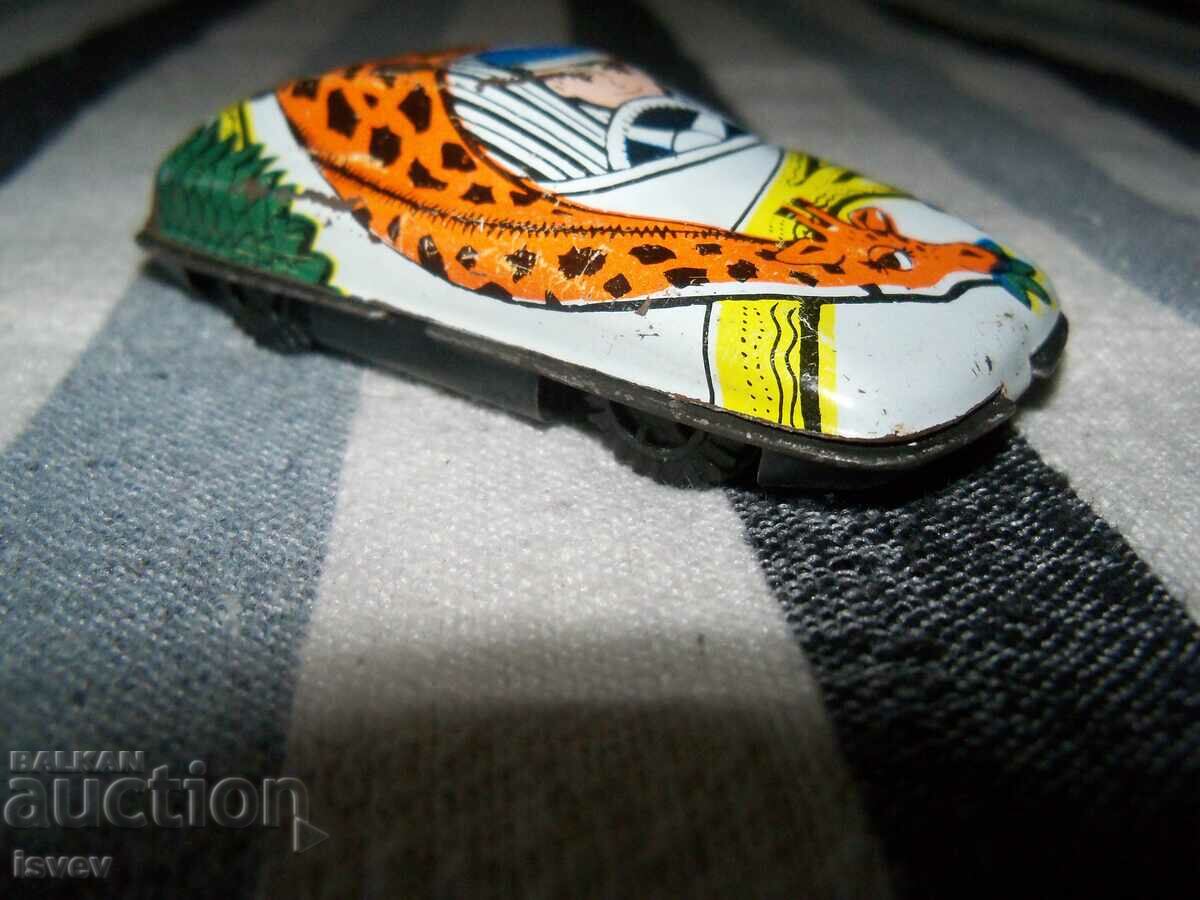 Παλιό μικρό κοινωνικό παιχνίδι τρόλεϊ από κασσίτερο. ΕΣΣΔ - 7