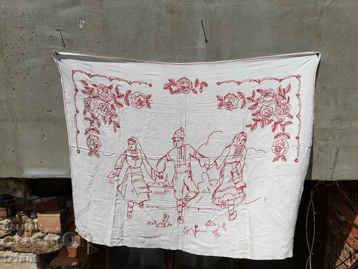 kovyor antic brodate, capac de perete cu preț 25.00 BGN | € 12.78 kovyor antic brodate, capac de perete cu preț 25.00 BGN | € 12.78