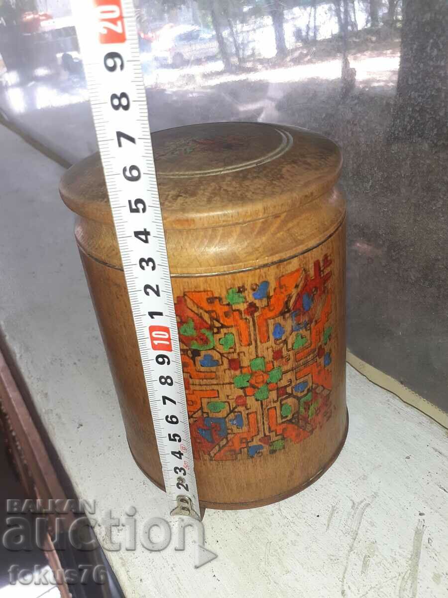 Old wooden box Ethnography - 7