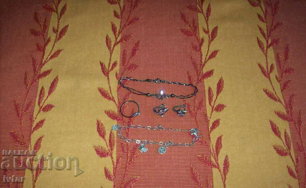 Bijuterii din argint cu preț € 28.00 | 54.76 BGN