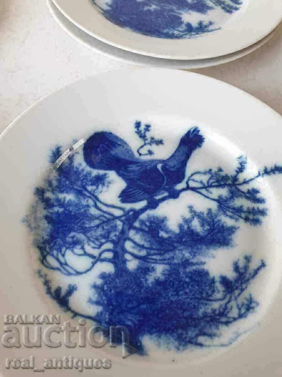 8 pieces of porcelain plates - Dulevo with price 32.00 BGN | € 16.36 8 pieces of porcelain plates - Dulevo with price 32.00 BGN | € 16.36