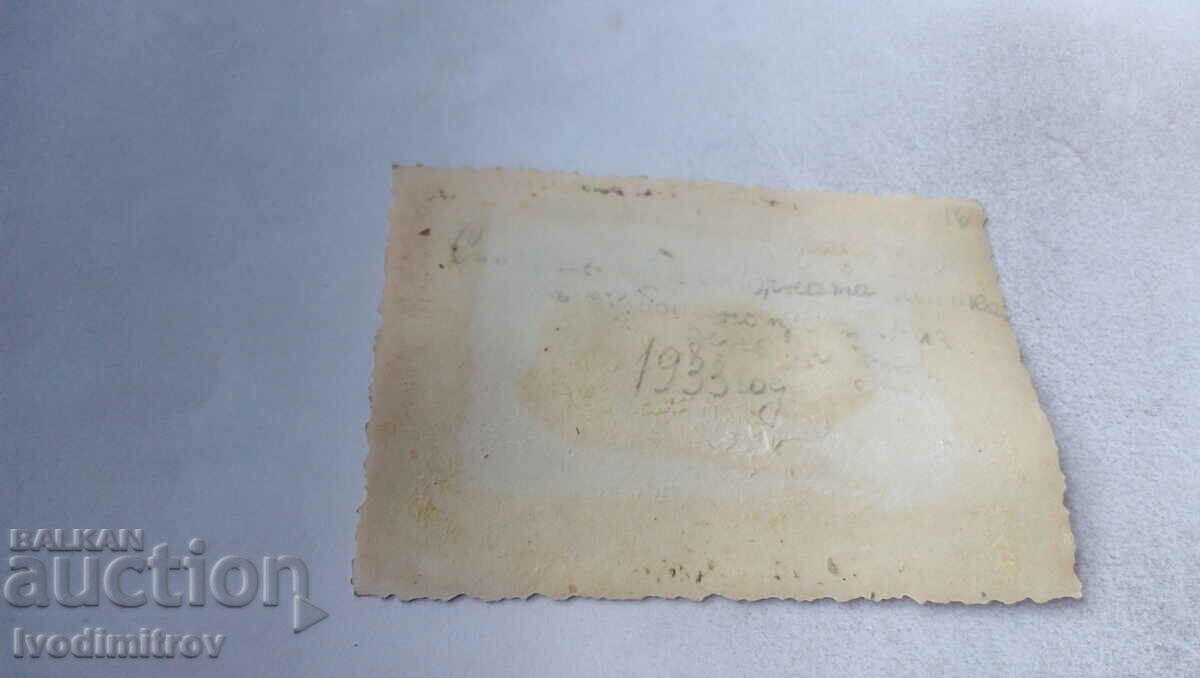 Photo Schoolgirls on an excursion in the winter of 1933 with price 1.45 BGN | € 0.74