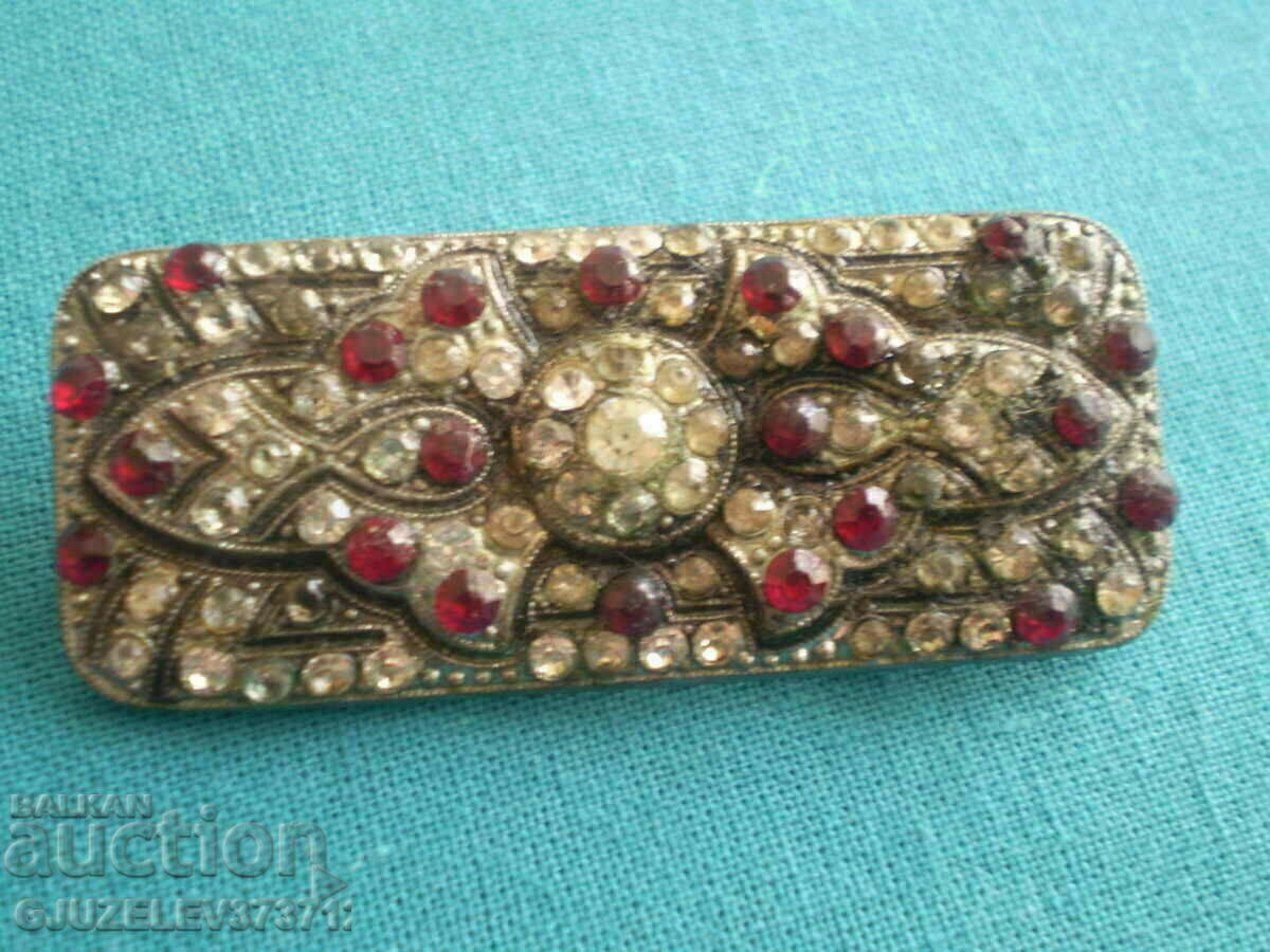 Delivery of Rare Collectible Antique Brooch Delivery of Rare Collectible Antique Brooch